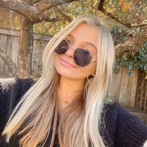 Meet your Posher, Chase